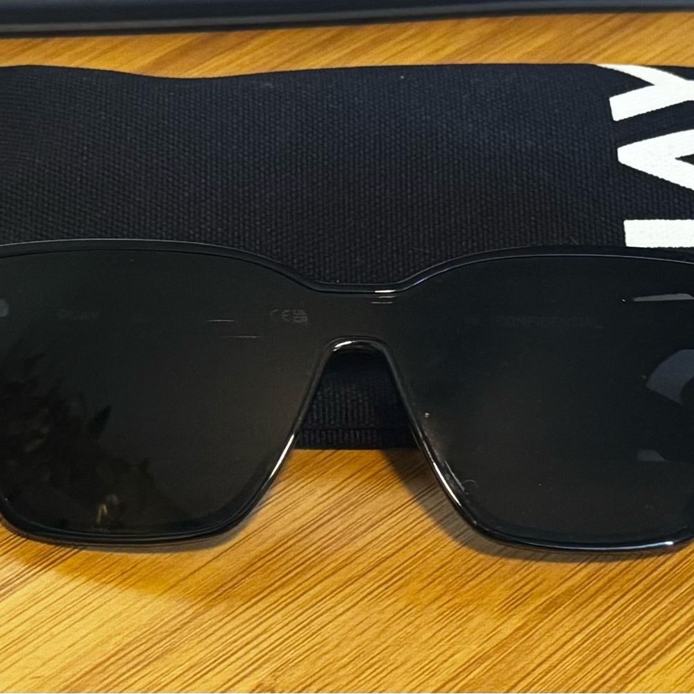 Quay Australia Black Sunglasses